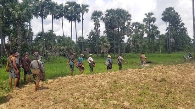 ရေဦး အုတ်ဖိုရွာမှာ မီးရှို့ခံထားရတဲ့ လူလေးဦး အလောင်းတွေ့