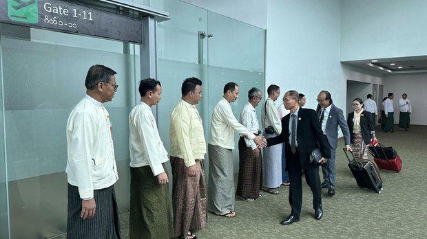 မြန်မာနိုင်ငံရေးပါတီလေးခုက ကိုယ်စားလှယ်တွေ တရုတ်နိုင်ငံသွား မြန်မာနိုင်ငံရေးပါတီလေးခုက ကိုယ်စားလှယ်တွေ တရုတ်နိုင်ငံသွား