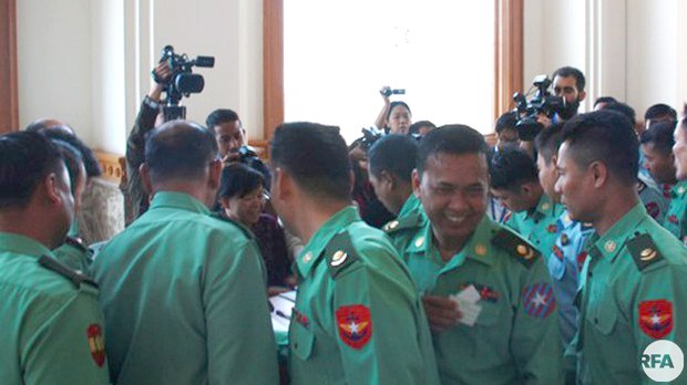 military-representatives-622.jpg