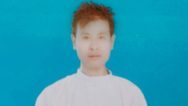 မုံရွာ အလွတ်သတင်းထောက်တစ်ဦး ထောင်လေးနှစ်ချခံရ မုံရွာ အလွတ်သတင်းထောက်တစ်ဦး ထောင်လေးနှစ်ချခံရ