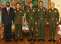 gambari_generals_10-07_200p.jpg