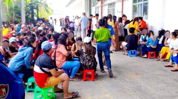 အထည်ချုပ်စက်ရုံနှစ်ရုံ ပိတ်သိမ်းပြီး အလုပ်သမား ၂၀၀၀ ကျော် အလုပ်ပြုတ် အထည်ချုပ်စက်ရုံနှစ်ရုံ ပိတ်သိမ်းပြီး အလုပ်သမား ၂၀၀၀ ကျော် အလုပ်ပြုတ်