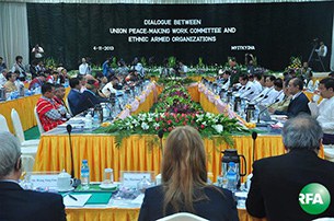 govt-ethnic-peace-talk-305.jpg govt-ethnic-peace-talk-305.jpg