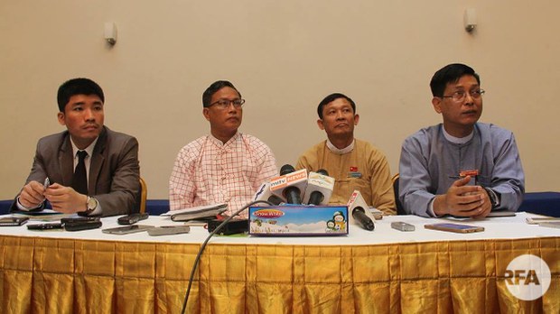 govt-unfc-press-622.jpg govt-unfc-press-622.jpg