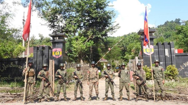 ဂွမြို့ကို လက်မလွှတ်ရရေး စစ်ကောင်စီတပ် အပြင်းအထန် ခုခံနေ
