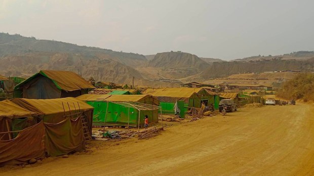 ဖားကန့်မှာ ဖမ်းဆီးခံရတဲ့ ဒေသခံ ၁၃၀ ကျော် ပြန်လွတ် ဖားကန့်မှာ ဖမ်းဆီးခံရတဲ့ ဒေသခံ ၁၃၀ ကျော် ပြန်လွတ်