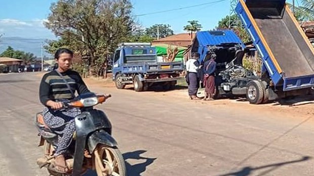 တိုက်ပွဲပြင်းထန်နေတဲ့ ဆီဆိုင်မြို့မှာ ပိတ်မိနေသူတွေ ရှိနေ