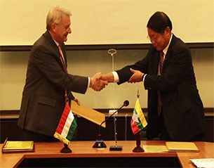 hungary-myanmar-305.jpg hungary-myanmar-305.jpg