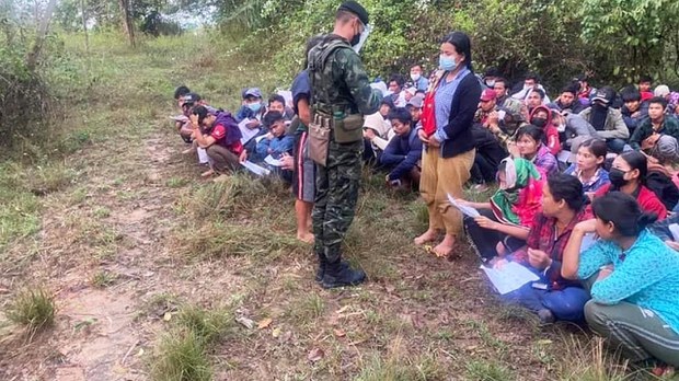 တရားမဝင် မြန်မာတွေ တင်ဆောင်လာတဲ့ကားများ ထိုင်းမှာ ယဉ်တိုက်မှုမကြာခဏဖြစ်
