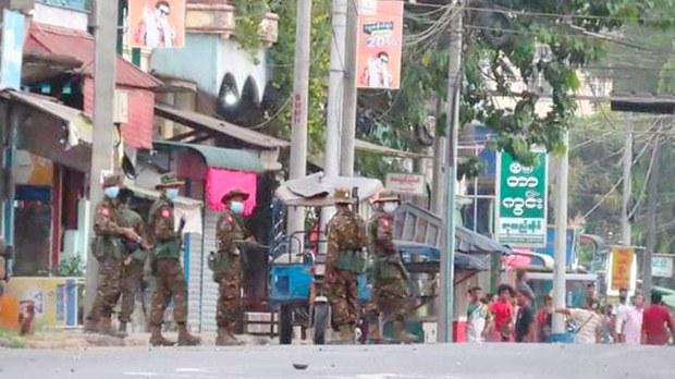 ထားဝယ်က ဘုန်းကြီးကျောင်းတွေအနီး လုံခြုံရေး တိုးမြှင့် ထားဝယ်က ဘုန်းကြီးကျောင်းတွေအနီး လုံခြုံရေး တိုးမြှင့်