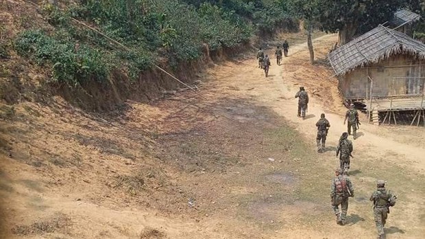 အိန္ဒိယအာသံရိုင်ဖယ်တပ် ပလက်ဝမြို့နယ်ထဲကို ဝင်ရောက် အိန္ဒိယအာသံရိုင်ဖယ်တပ် ပလက်ဝမြို့နယ်ထဲကို ဝင်ရောက်