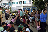 factory_workers_200px.jpg factory_workers_200px.jpg