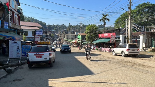 ဖားကန့်မှာ လက်နက်ကြီးကြောင့် ကလေးတစ်ဦး အပါအဝင် ဒေသခံသုံးဦး ဒဏ်ရာရ ဖားကန့်မှာ လက်နက်ကြီးကြောင့် ကလေးတစ်ဦး အပါအဝင် ဒေသခံသုံးဦး ဒဏ်ရာရ