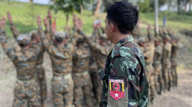 ပဲခူးနဲ့ မကွေးတိုင်းက စစ်ကောင်စီ ကင်းစခန်းတွေကို PDF ပူးပေါင်းအဖွဲ့တွေ တိုက်ခိုက်