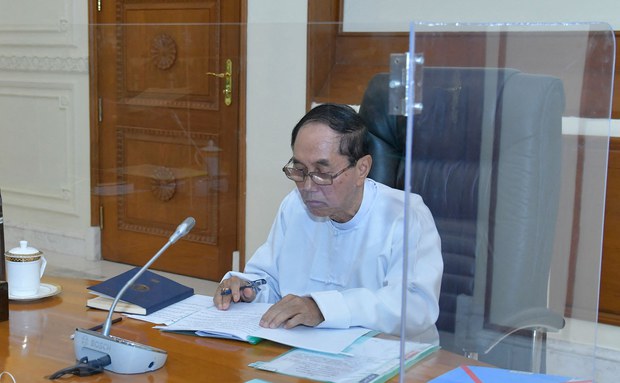 စစ်ကောင်စီ ယာယီသမ္မတ ဦးမြင့်ဆွေ ကျန်းမာရေးဆိုးရွားနေ စစ်ကောင်စီ ယာယီသမ္မတ ဦးမြင့်ဆွေ ကျန်းမာရေးဆိုးရွားနေ