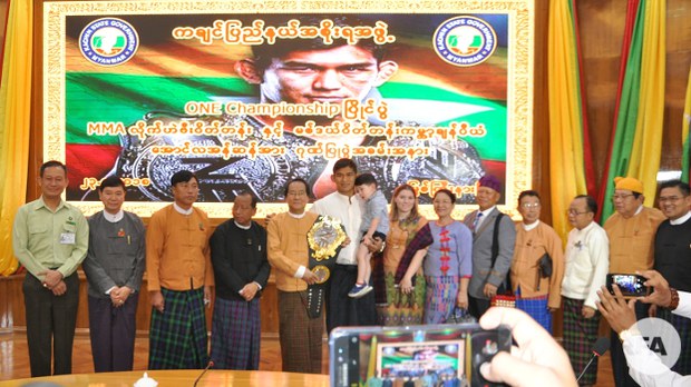aunglansang-kachin-622.jpg