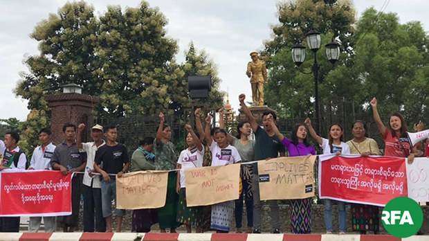 kachin-protest-622.jpg kachin-protest-622.jpg