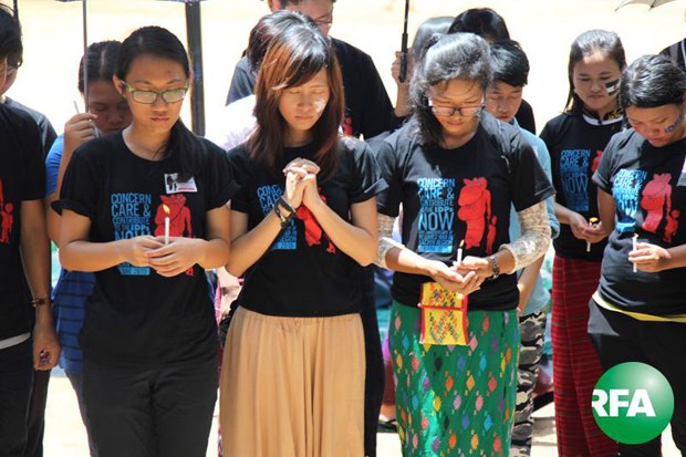 kachin-fight-pray-620 kachin-fight-pray-620