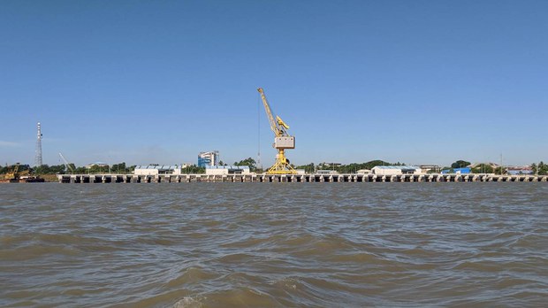 ကုလားတန်မြစ်ကြောင်းစီမံကိန်း စစ်တွေဆိပ်ကမ်းကနေ ကုန်သွယ်မှုစတင်