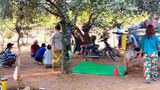 ကနီနဲ့ ကလေးမြို့မှာ မိုးရွာလို့ စစ်ဘေးဒုက္ခသည်တွေ စားဝတ်နေရေး ဒုက္ခရောက်နေ