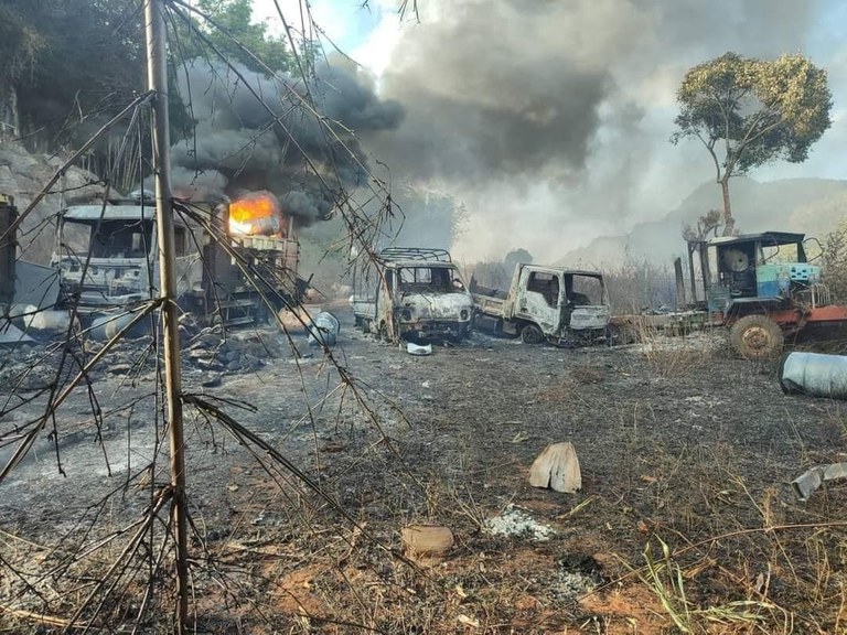 Hpruso-car-burnt Hpruso-car-burnt