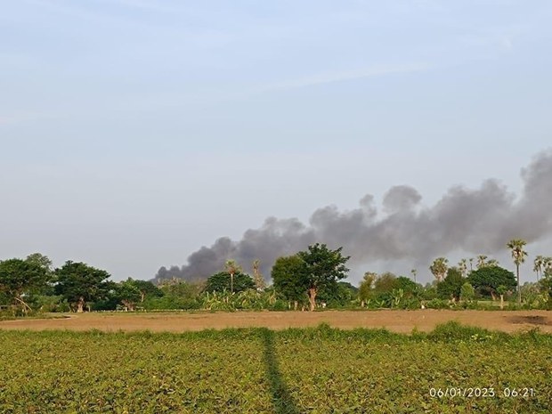 စစ်ကောင်စီတပ်ကြောင့် ခင်ဦးမြို့နယ်က ဒေသခံ သုံးထောင်ကျော် ထွက်ပြေးနေရ