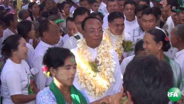 khinaungmyint-usdp-campaign-620.jpg khinaungmyint-usdp-campaign-620.jpg