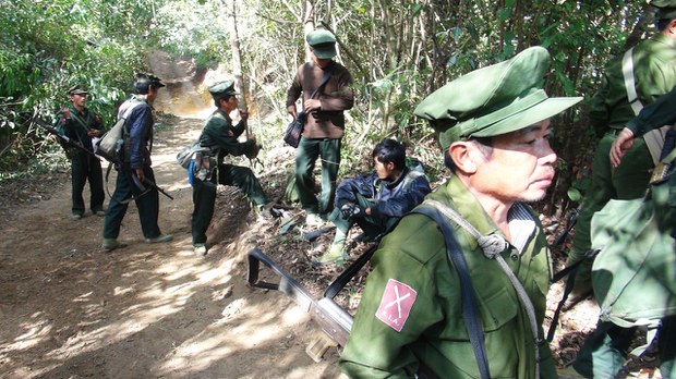 ဖားကန့်မြို့ ဆယ်ဇင်းရွာအနီးမှာ KIA နဲ့ စစ်ကောင်စီတပ် တိုက်ပွဲပြင်းထန်