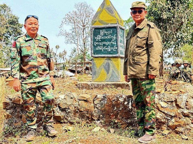 KIA စစ်ဦးစီးချုပ် ဒုတိယဗိုလ်ချုပ်ကြီးခေါင်လွမ်း ကွယ်လွန် KIA စစ်ဦးစီးချုပ် ဒုတိယဗိုလ်ချုပ်ကြီးခေါင်လွမ်း ကွယ်လွန်