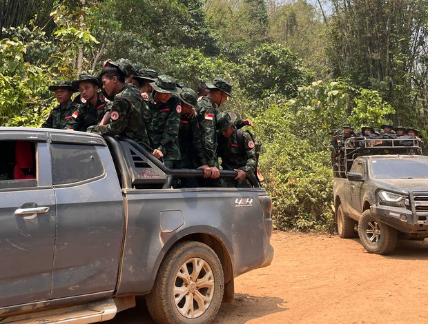စစ်ကောင်စီနဲ့ KNLA ပူးပေါင်းတပ်တွေတိုက်ပွဲဖြစ်၊ နှစ်ဖက် ထိခိုက်သေဆုံး စစ်ကောင်စီနဲ့ KNLA ပူးပေါင်းတပ်တွေတိုက်ပွဲဖြစ်၊ နှစ်ဖက် ထိခိုက်သေဆုံး