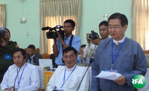 knpp-gov-meeting-305.jpg knpp-gov-meeting-305.jpg