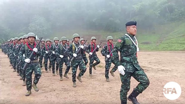 သင်တန်းဆင်း စစ်သည်တွေ ပြည်သူကို ကာကွယ်ပေးဖို့ KNPP ပြော