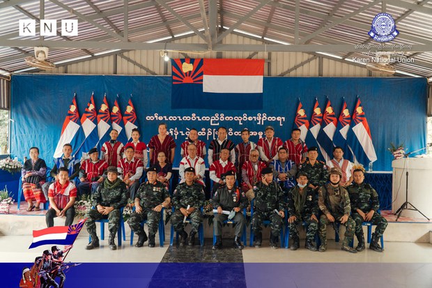 KNU ဗဟိုအလုပ်အမှုဆောင်အားလုံးနုတ်ထွက်ပေးဖို့ ကမ္ဘာတစ်ဝန်းက ကရင်အဖွဲ့တွေ တောင်းဆို KNU ဗဟိုအလုပ်အမှုဆောင်အားလုံးနုတ်ထွက်ပေးဖို့ ကမ္ဘာတစ်ဝန်းက ကရင်အဖွဲ့တွေ တောင်းဆို