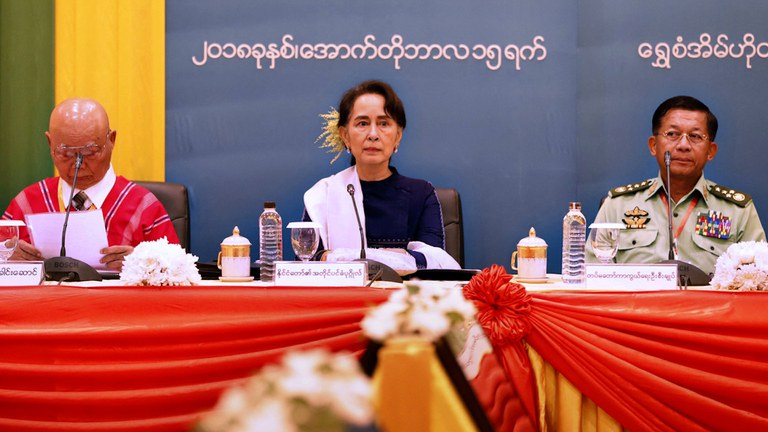 KNU2.jpg KNU2.jpg