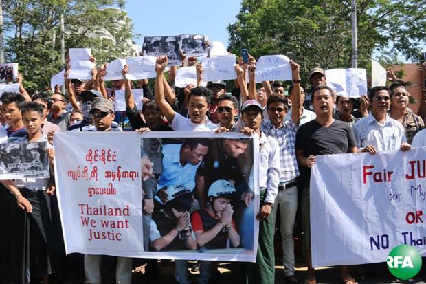 koh-tao-protest-ygn-620.jpg koh-tao-protest-ygn-620.jpg