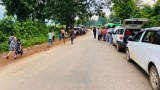 လားရှိုးနဲ့ မိုးကုတ်မှာ စစ်ဘေးတိမ်းရှောင်တဲ့ ဒေသခံတချို့ ပိတ်မိနေ