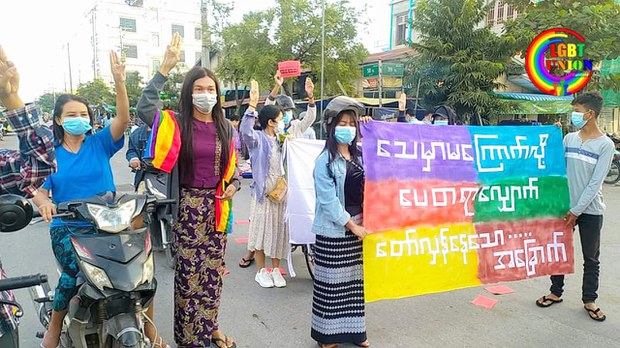 မုံရွာအကျဉ်းထောင်က LGBT တစ်ဦး လိင်ပိုင်းဆိုင်ရာ စော်ကားခံရ မုံရွာအကျဉ်းထောင်က LGBT တစ်ဦး လိင်ပိုင်းဆိုင်ရာ စော်ကားခံရ