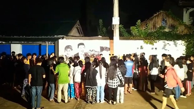 လေကြောင်းတိုက်ခိုက်မှုကြောင့် သေဆုံးခဲ့သူတွေအတွက် မိုင်ဂျာယန်မှာ ဆုတောင်းပွဲလုပ် လေကြောင်းတိုက်ခိုက်မှုကြောင့် သေဆုံးခဲ့သူတွေအတွက် မိုင်ဂျာယန်မှာ ဆုတောင်းပွဲလုပ်