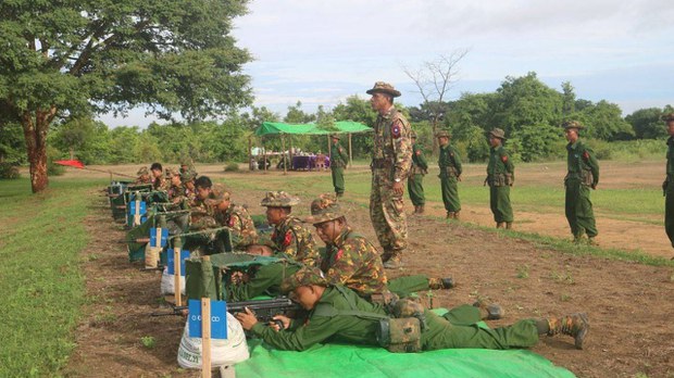 မန္တလေးမြို့ပေါ်မှာ နှစ်ရက်အတွင်း လူငယ် နှစ်ဆယ်ခန့် ဖမ်းဆီးခံရ မန္တလေးမြို့ပေါ်မှာ နှစ်ရက်အတွင်း လူငယ် နှစ်ဆယ်ခန့် ဖမ်းဆီးခံရ
