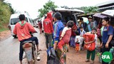 manphaine-villagers-flee-622.jpg