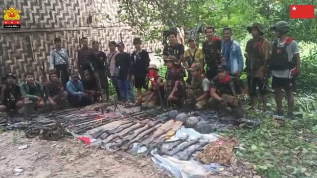 ပဲခူးရိုးမတိုက်ပွဲမှာ စစ်သုံ့ပန်း ဆယ်ဦး ဖမ်းမိကြောင်း NUG ပြော
