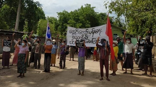 ညောင်ဦးမြို့က စစ်မှုထမ်းဟောင်း နှစ်ဦး ပစ်သတ်ခံရ
