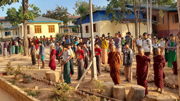 ကြို့ပင်ကောက်မှာ မိဘမဲ့ကျောင်း စီးနင်းခံရပြီး ကလေးတွေ အပါအဝင် လူလေးဆယ်ခန့် ဖမ်းဆီးခံရ ကြို့ပင်ကောက်မှာ မိဘမဲ့ကျောင်း စီးနင်းခံရပြီး ကလေးတွေ အပါအဝင် လူလေးဆယ်ခန့် ဖမ်းဆီးခံရ