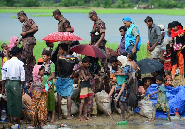 ရိုဟင်ဂျာဒုက္ခသည် တစ်ထောင်ကျော် ပြန်လက်ခံဖို့ စစ်ကောင်စီပြင်ဆင်နေ ရိုဟင်ဂျာဒုက္ခသည် တစ်ထောင်ကျော် ပြန်လက်ခံဖို့ စစ်ကောင်စီပြင်ဆင်နေ