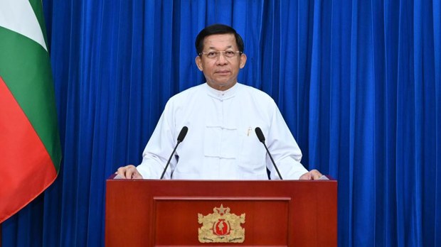 လက်နက်ကိုင်တောင်းဆိုမှုတွေ လိုက်လျောမှာမဟုတ်ကြောင်း စစ်ခေါင်းဆောင်ပြော လက်နက်ကိုင်တောင်းဆိုမှုတွေ လိုက်လျောမှာမဟုတ်ကြောင်း စစ်ခေါင်းဆောင်ပြော