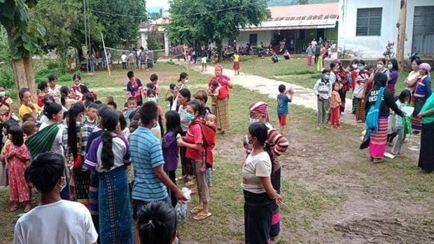 မုံးကိုးဒေသမှာ တိုက်ပွဲတွေဆက်ဖြစ်၊ ဒေသခံ ၂၅၀၀ ခန့် ထွက်ပြေးနေရ မုံးကိုးဒေသမှာ တိုက်ပွဲတွေဆက်ဖြစ်၊ ဒေသခံ ၂၅၀၀ ခန့် ထွက်ပြေးနေရ