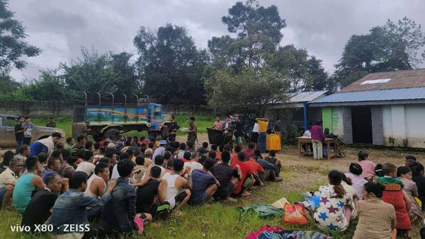 လားရှိုးထောင်က တအာင်းအကျဉ်းသားတစ်ရာကျော် MNDAA လွှဲပြောင်းပေး လားရှိုးထောင်က တအာင်းအကျဉ်းသားတစ်ရာကျော် MNDAA လွှဲပြောင်းပေး