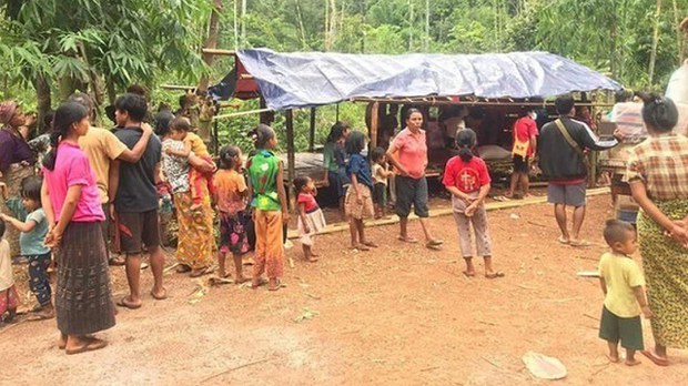 မိုးဗြဲတိုက်ပွဲကြောင့် ဒေသခံတစ်ထောင်ကျော် ထွက်ပြေးနေရ မိုးဗြဲတိုက်ပွဲကြောင့် ဒေသခံတစ်ထောင်ကျော် ထွက်ပြေးနေရ