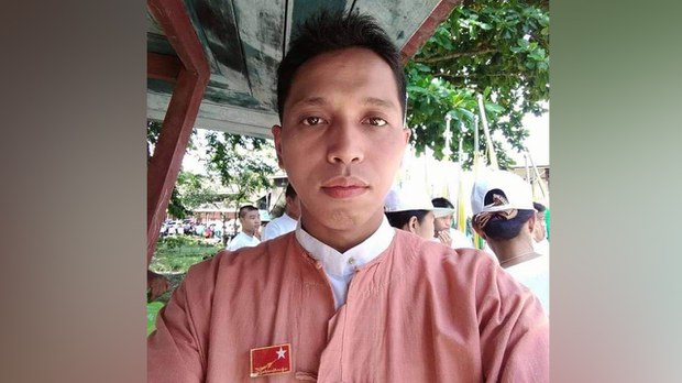 မိုးကောင်းမြို့နယ် ဆားမှော်ကျေးရွာ NLD ပါတီ ဥက္ကဋ္ဌ ဖမ်းဆီးခံရ မိုးကောင်းမြို့နယ် ဆားမှော်ကျေးရွာ NLD ပါတီ ဥက္ကဋ္ဌ ဖမ်းဆီးခံရ