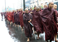 monks_rain_200px.jpg monks_rain_200px.jpg